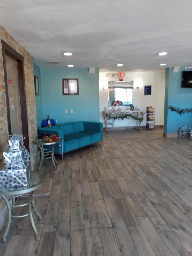 Travel Inn Winter Haven Exterior photo