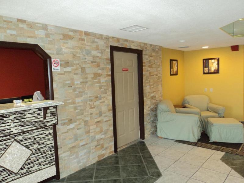 Travel Inn Winter Haven Exterior photo